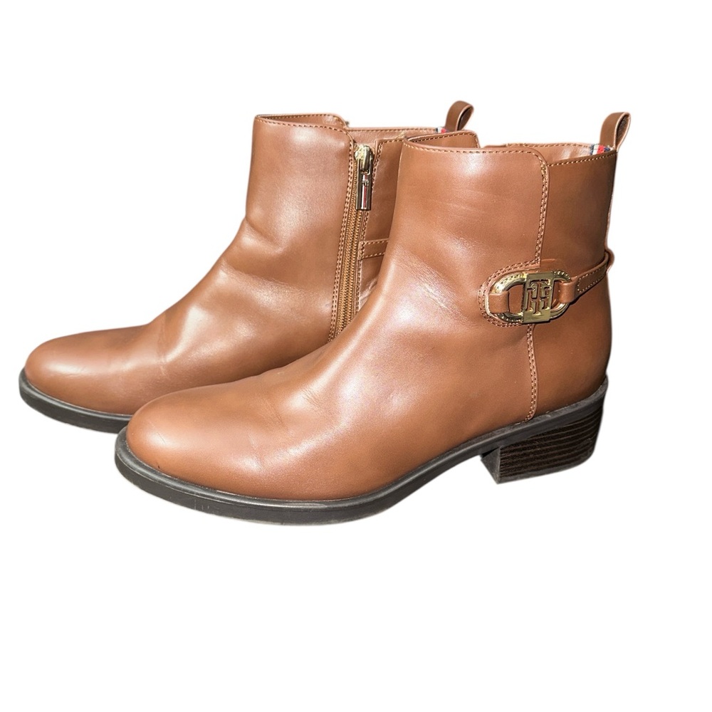 Tommy Hilfiger Tan Women's‎ Imiera Ankle Boots Branded Hardware size 9